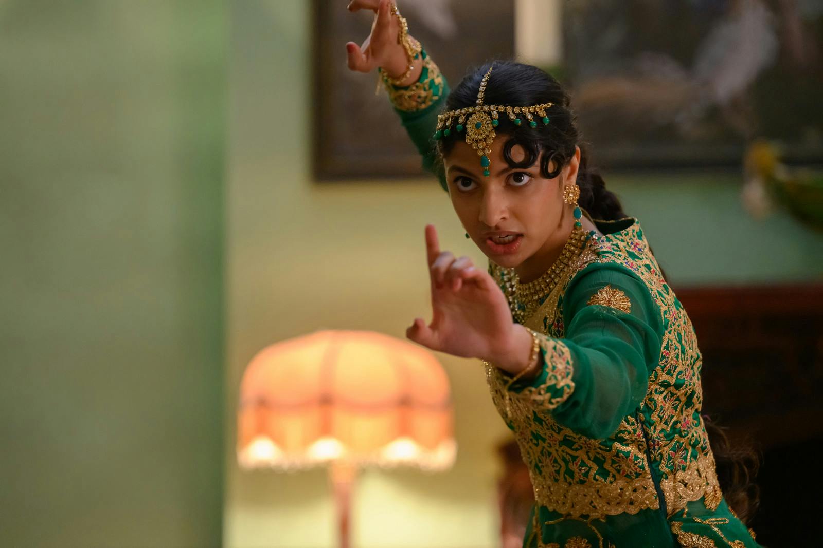 Priya Kansara stars as Ria Khan in POLITE SOCIETY. (Parisa Taghizadeh /© 2023 FOCUS FEATURES LLC)