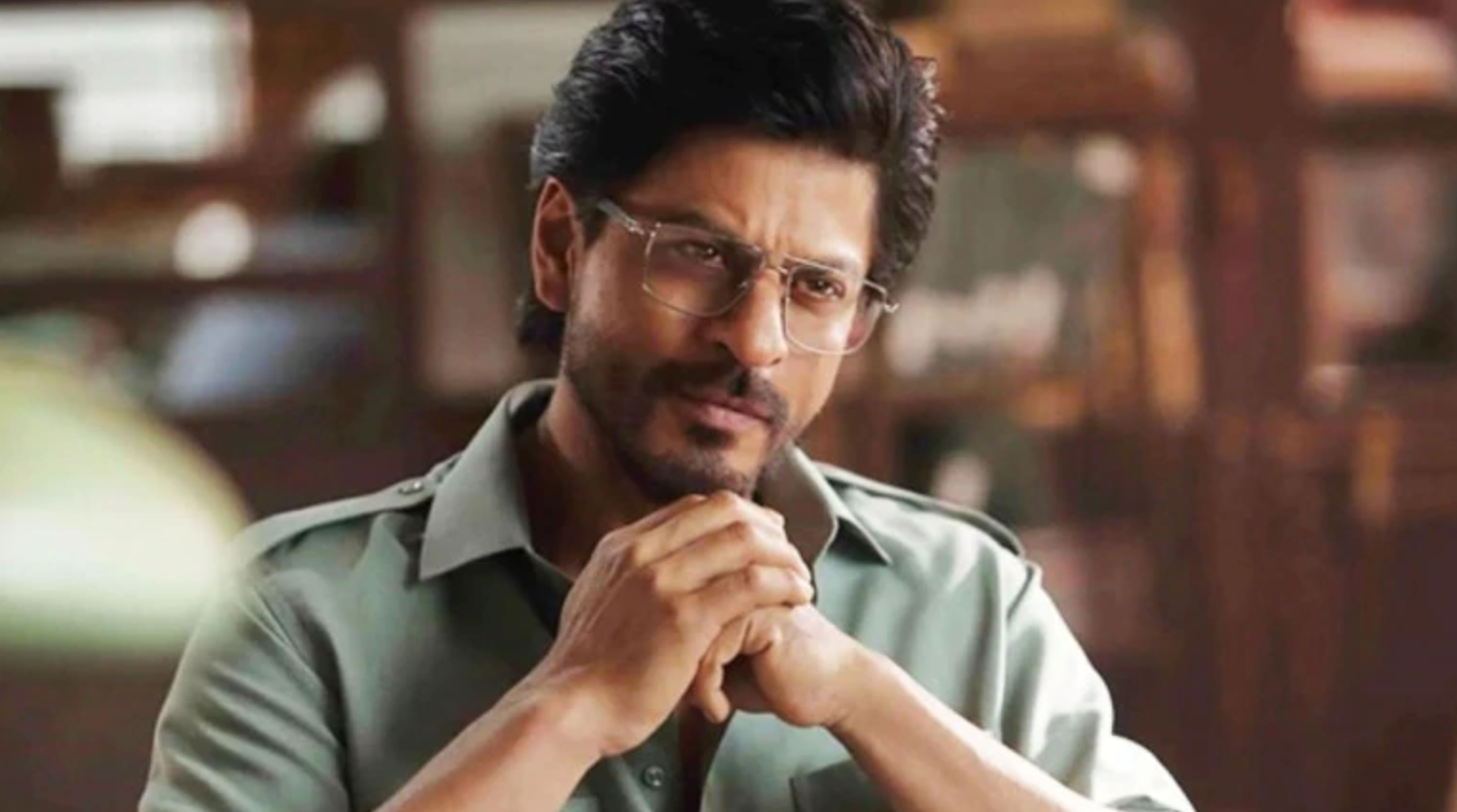 Shah Rukh Khan in Raees (2017)