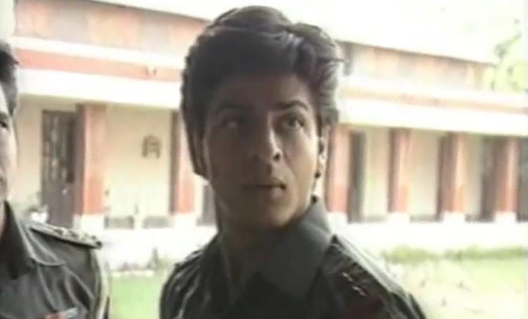 Shah Rukh Khan in Fauji